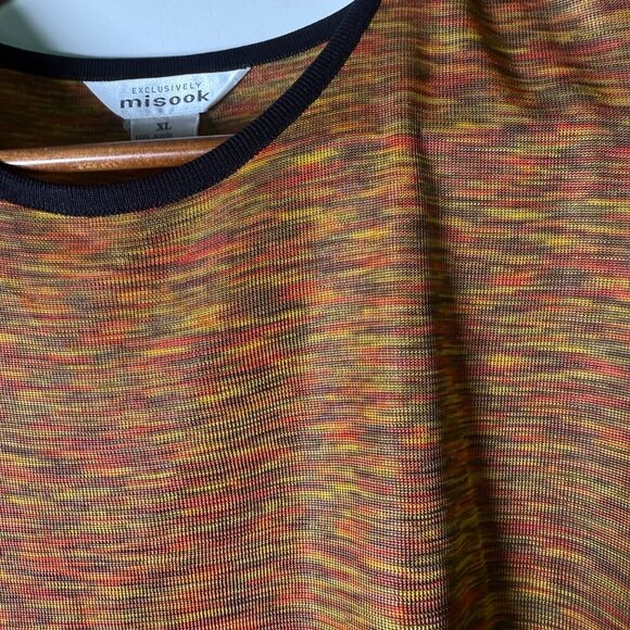 Misook 2 Piece Set- Tank XL, Jacket Large, Black and Autumn/Fall Colors - Picture 9 of 11